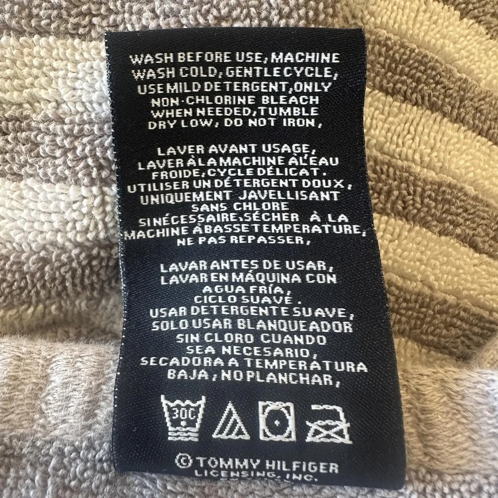 VTG Tommy Hilfiger‎ Gray Navy Striped Cotton Bath Towel Ribbed Bathroom Everyday